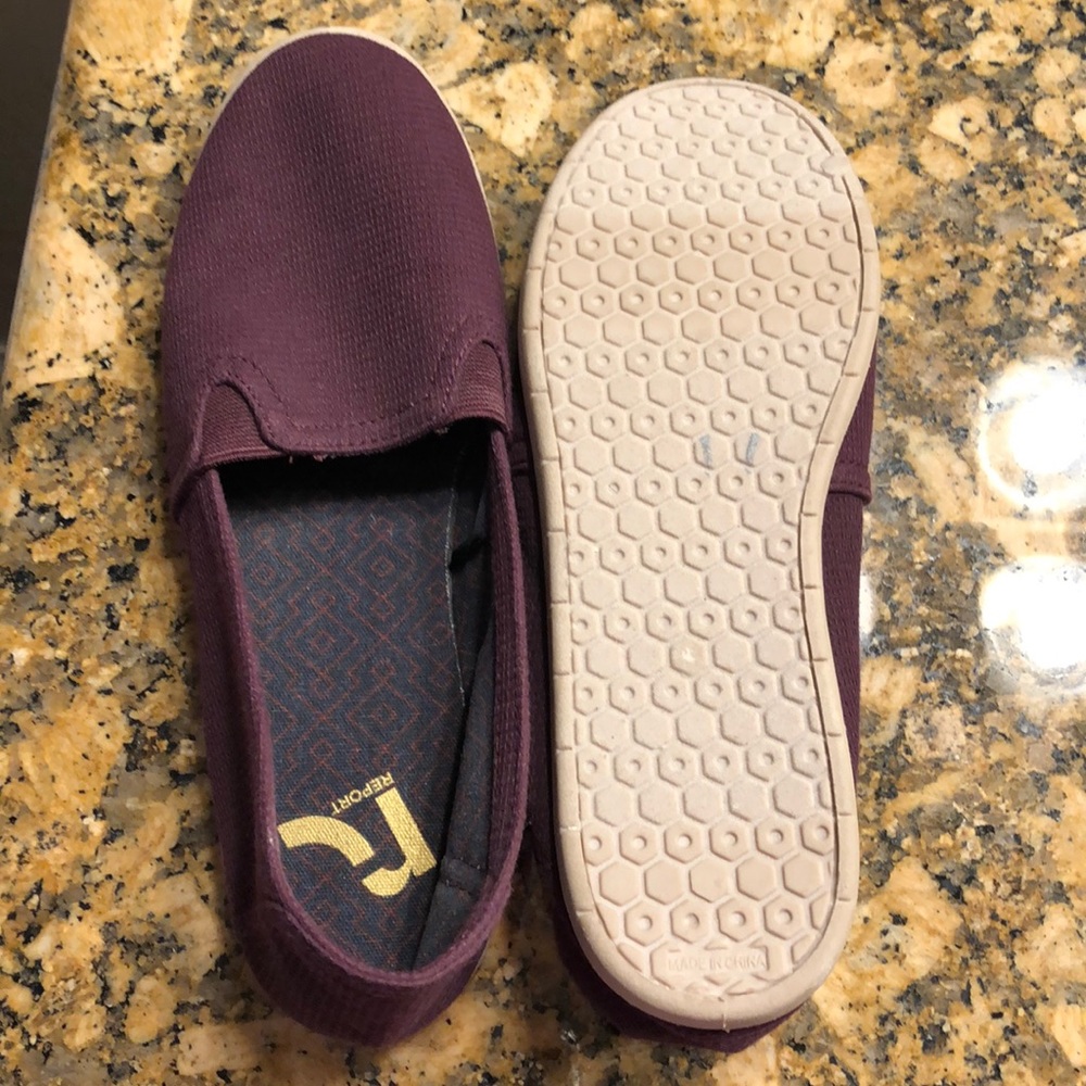 Shoes - Picture 2 of 3